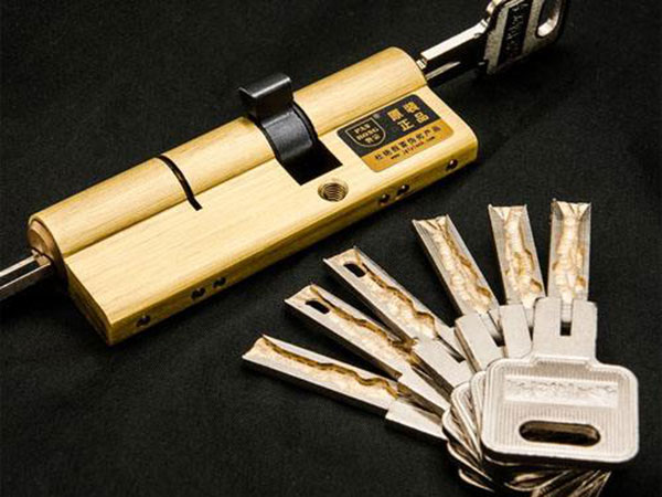 港北24小时上门开锁公司